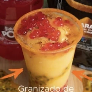 Granizado de maracuyá con perlas explosivas
