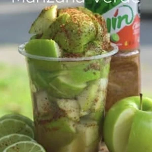 Vaso de manzana verde